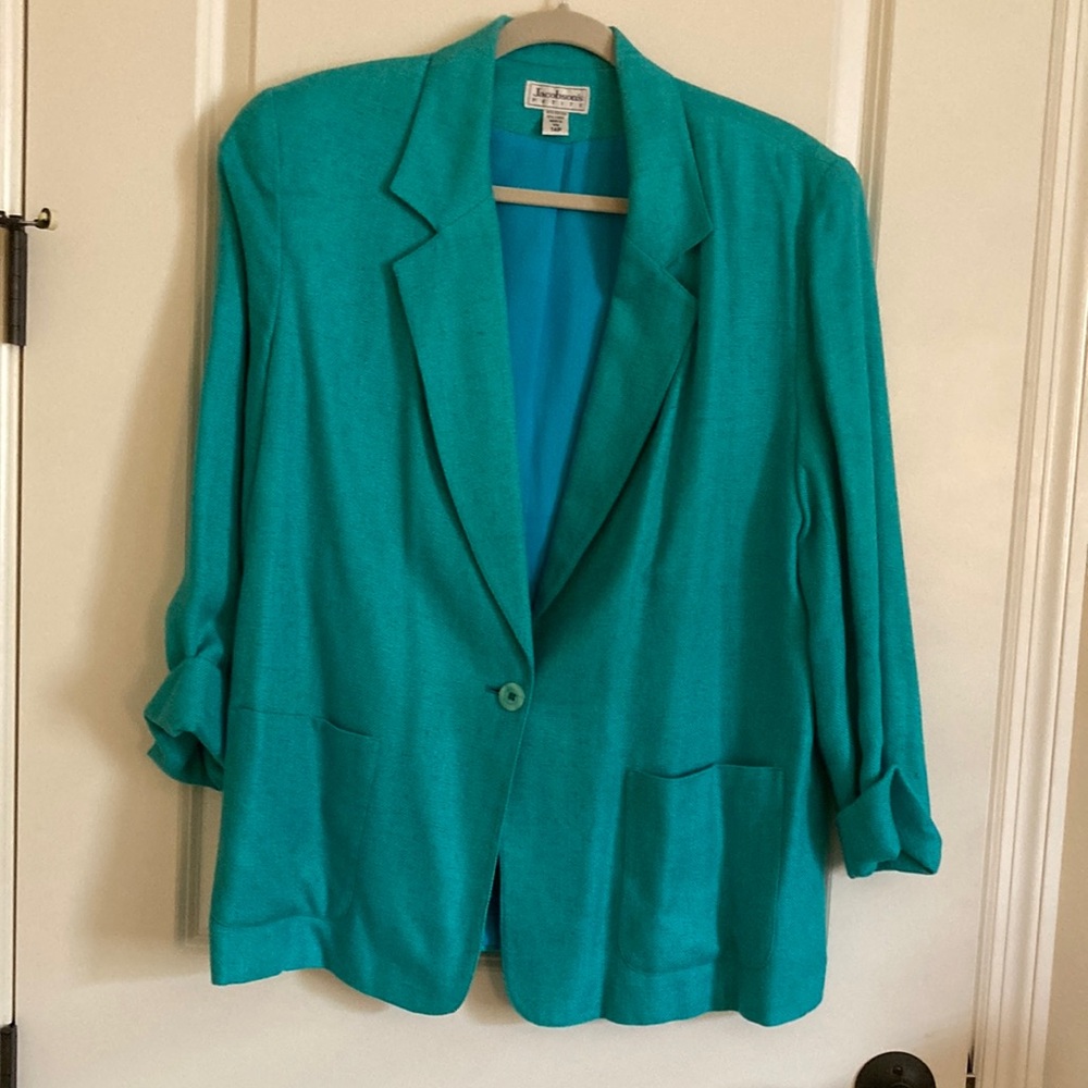 Teal green linen Blazer with Notched Lapels and Semi-Structured Fit